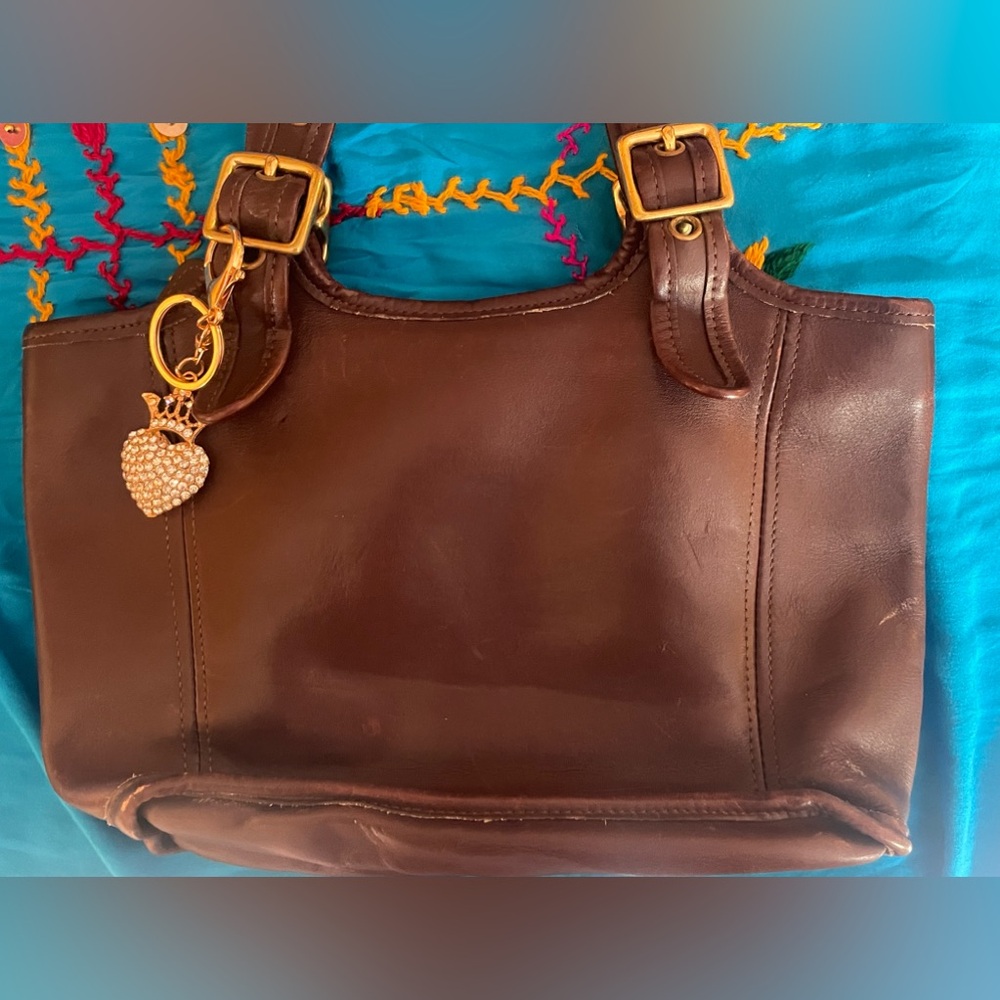 Vintage Coach rare Legacy Bonnie Cashin brown leather purse. EUC!